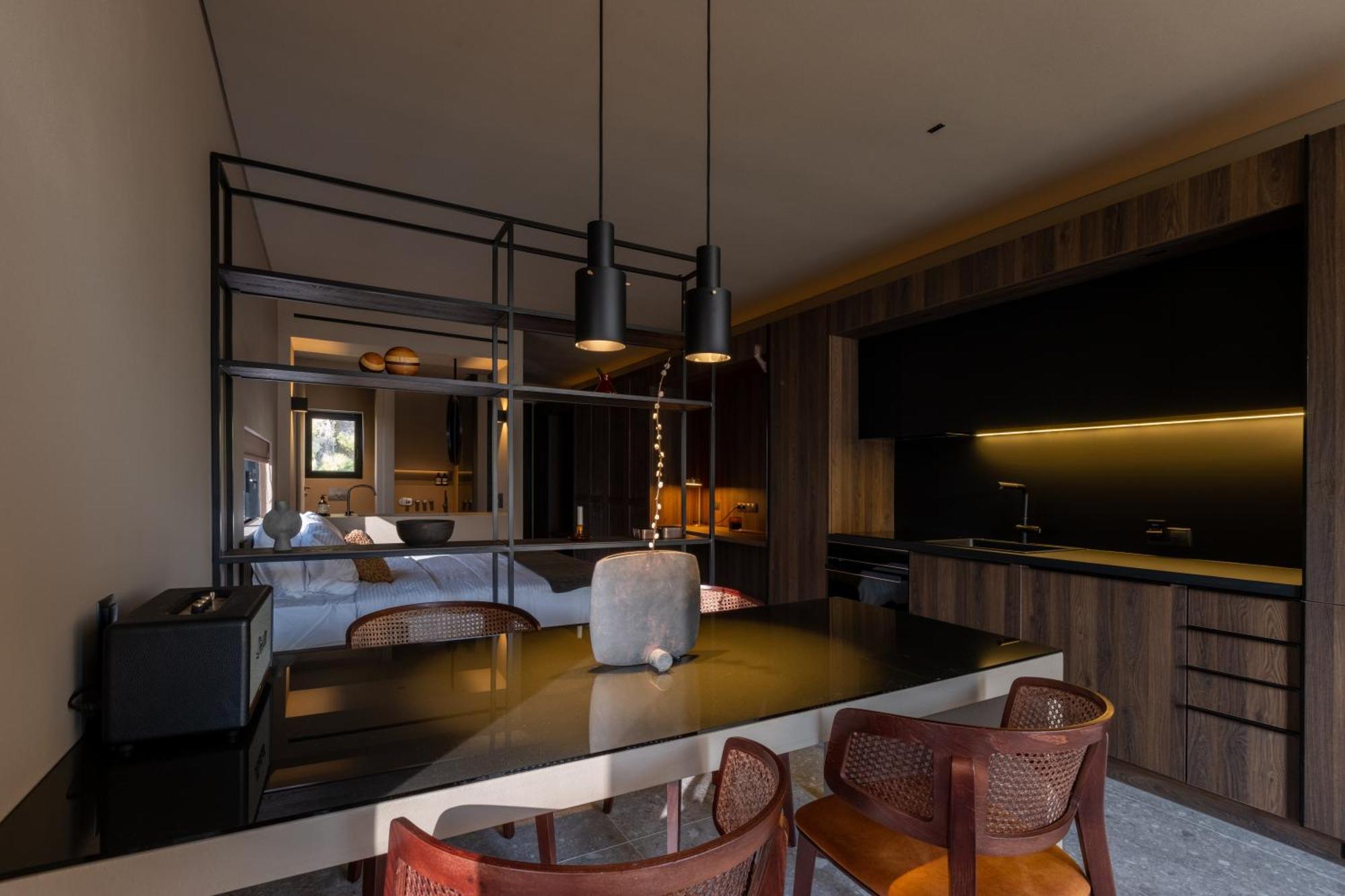 Vouliagmeni Apartments 18 Афины Экстерьер фото